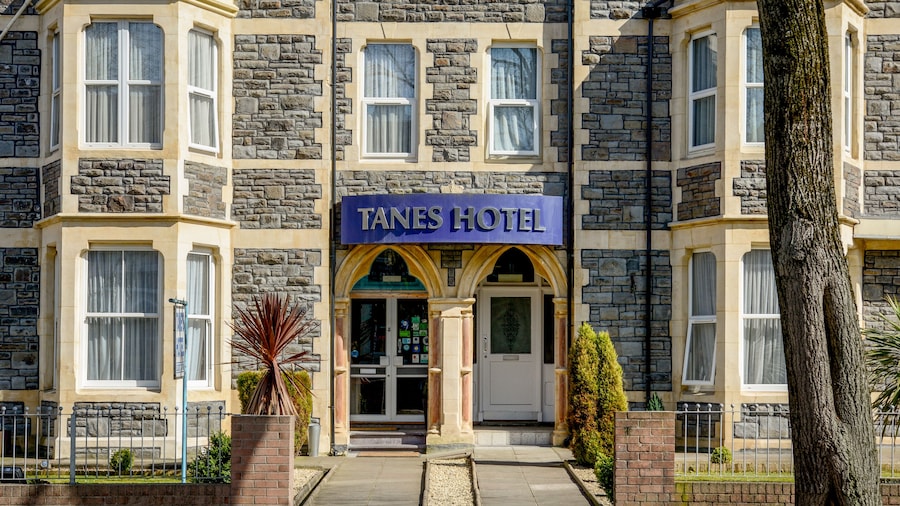 Tanes Hotel