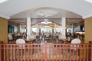 Dagelijks ontbijtbuffet (THB 150 per persoon)