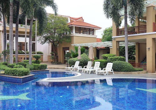 Eastern Grand Palace