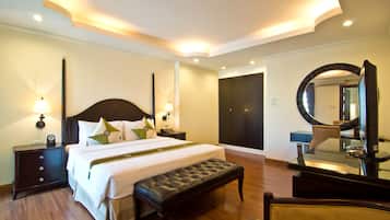 Sviitti, 1 makuuhuone | Minibaari, tallelokero huoneessa, työpöytä, lisävuoteet