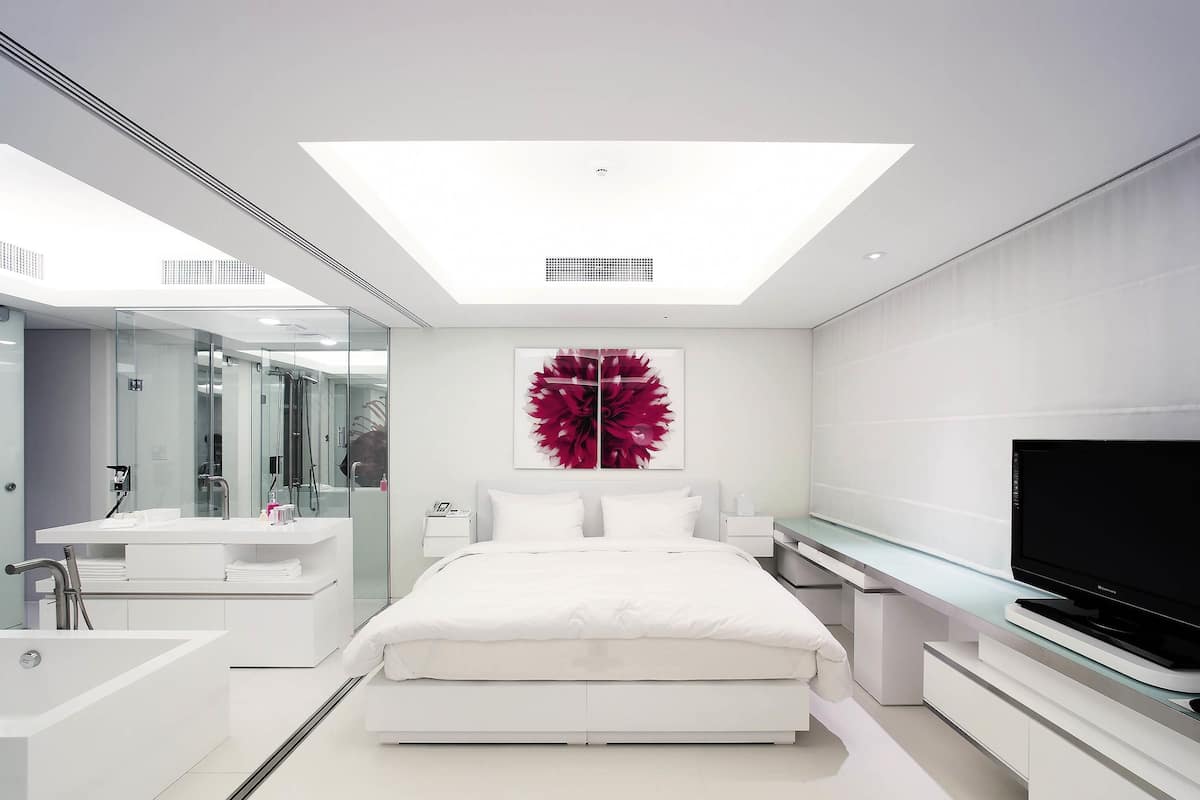 Suite, 1 letto king (Residential) | Biancheria da letto di alta qualità, minibar, una cassaforte in camera