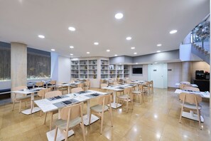 Esmorzar diari d'estil bufet (de pagament) 