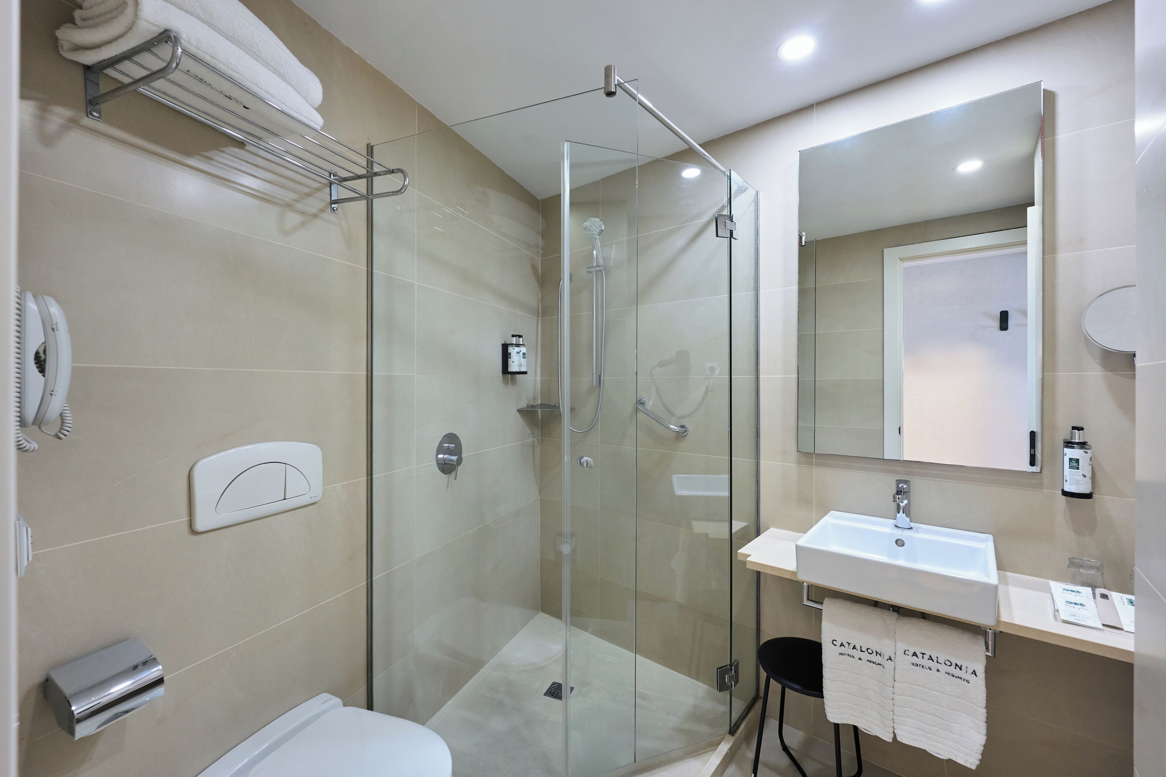 Photo - Ramblas Hotel