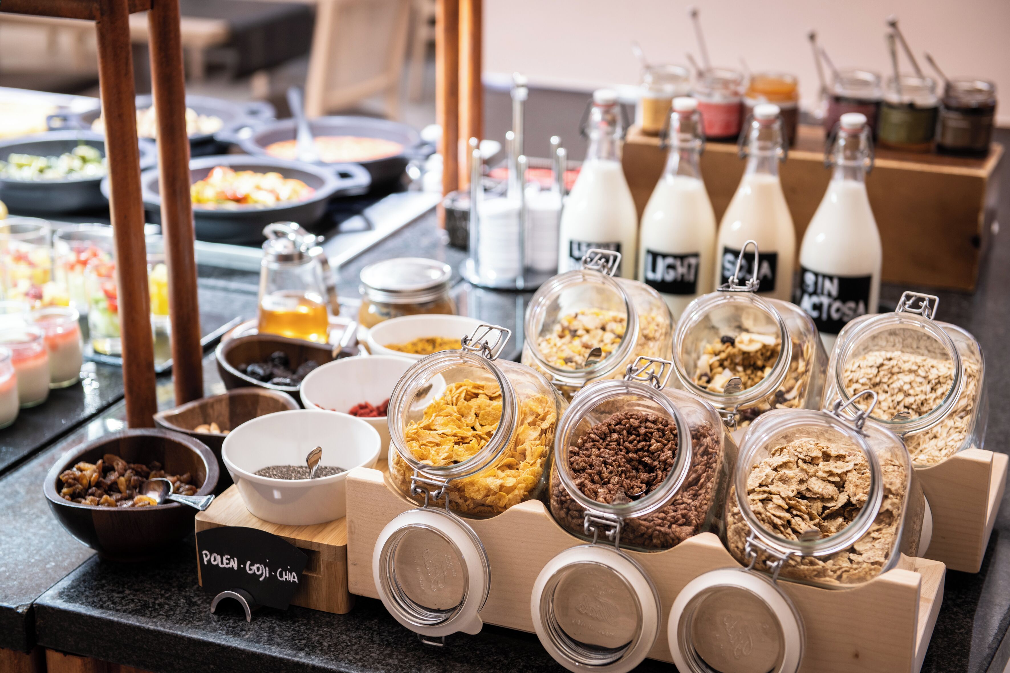 daily buffet breakfast (eur 19 per person)