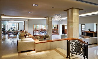 Kawasan tempat duduk lobi