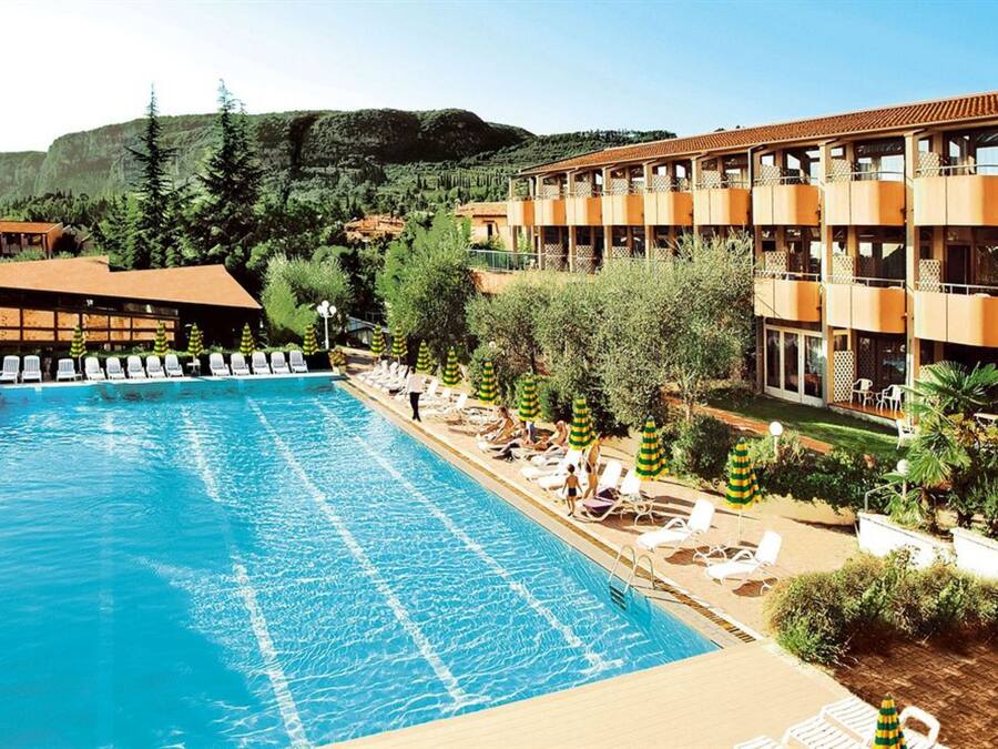 Outdoor pool, pool umbrellas