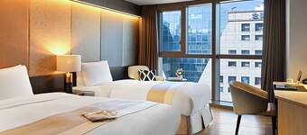 Park Taipei Hotel