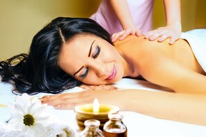 Massage Thái 