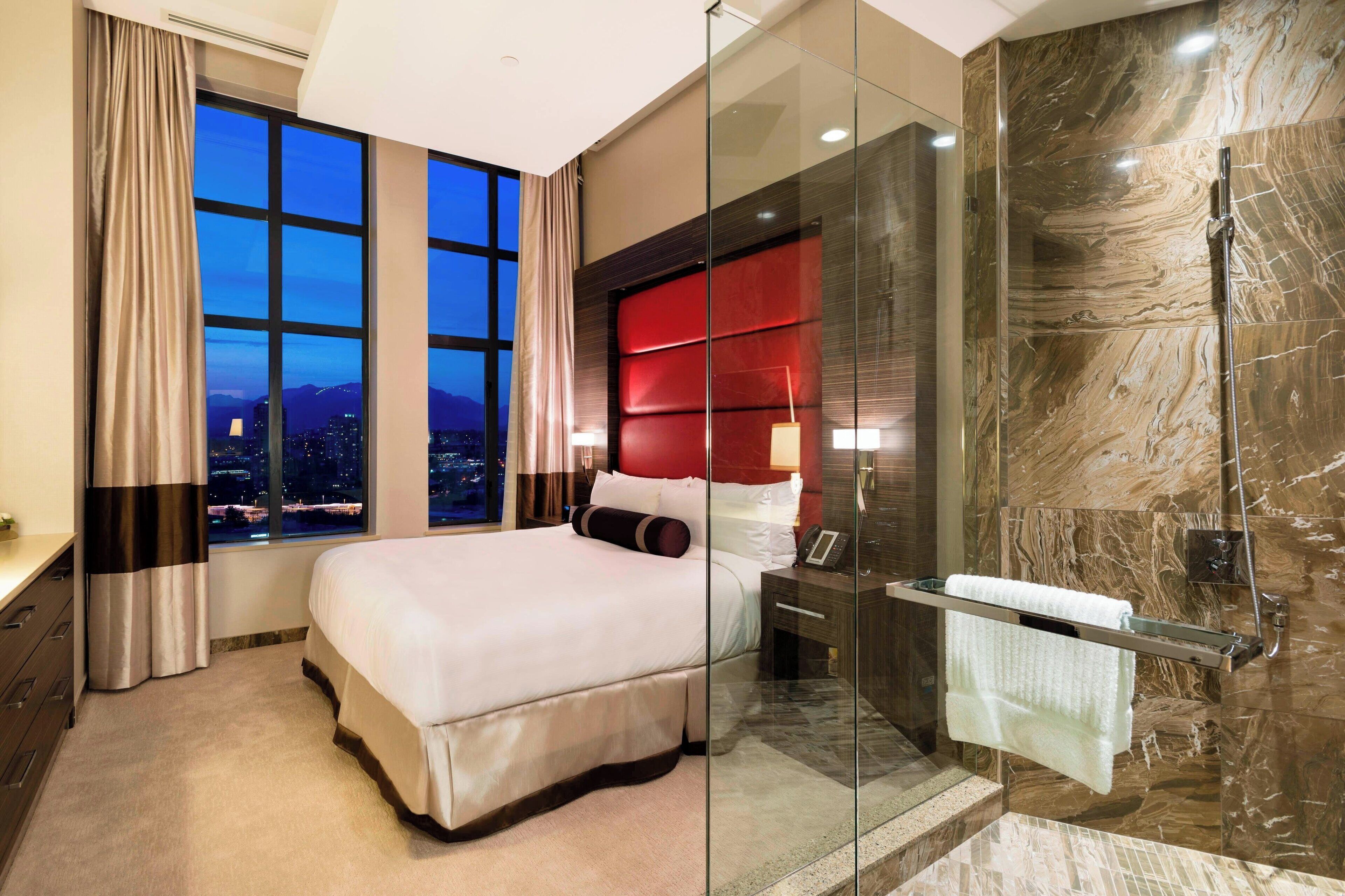 低過敏寢具、客房內保險箱、書桌  、筆電工作空間