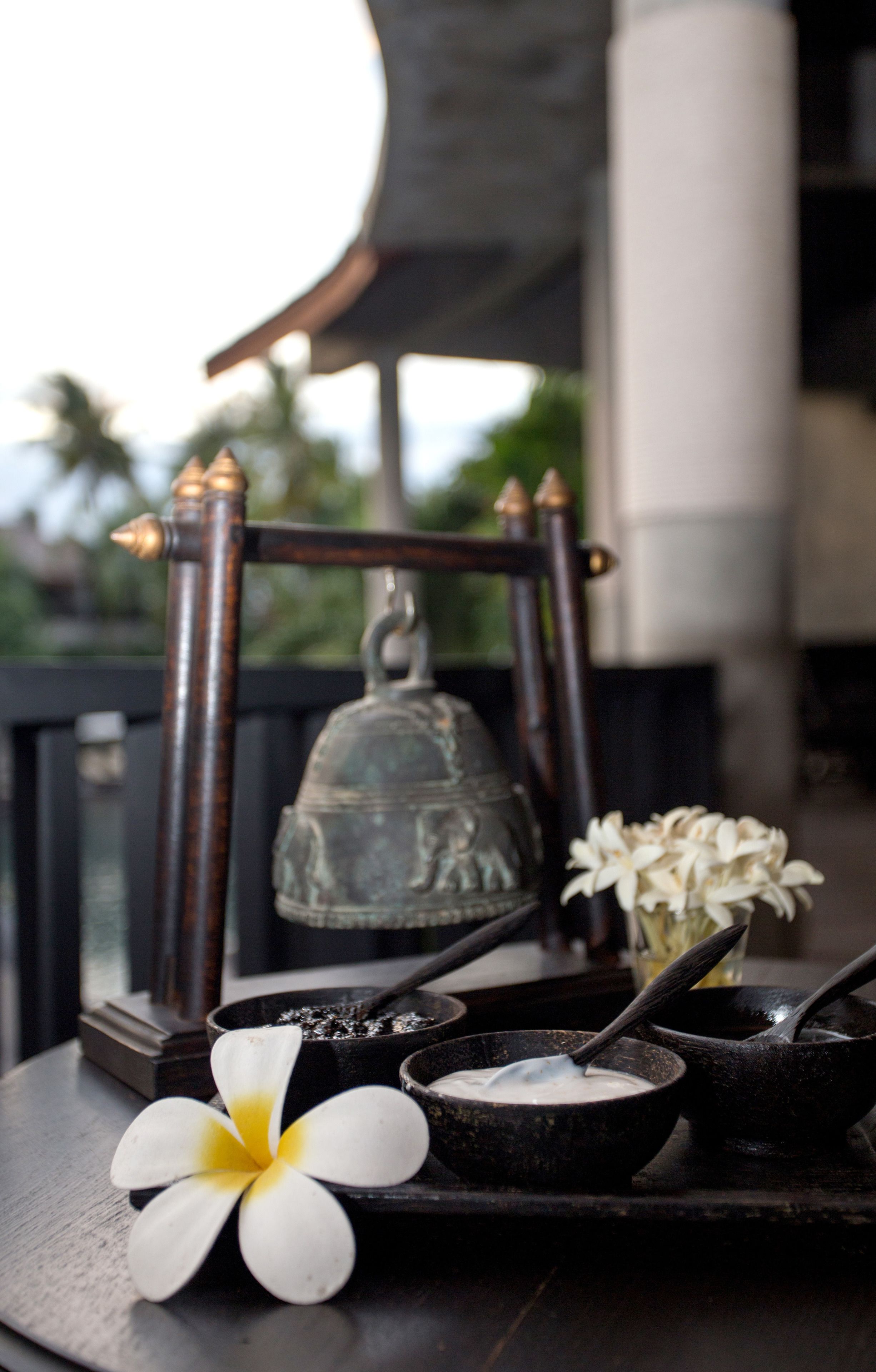 couples treatment room(s), sauna, hot tub, body treatments, hydrotherapy