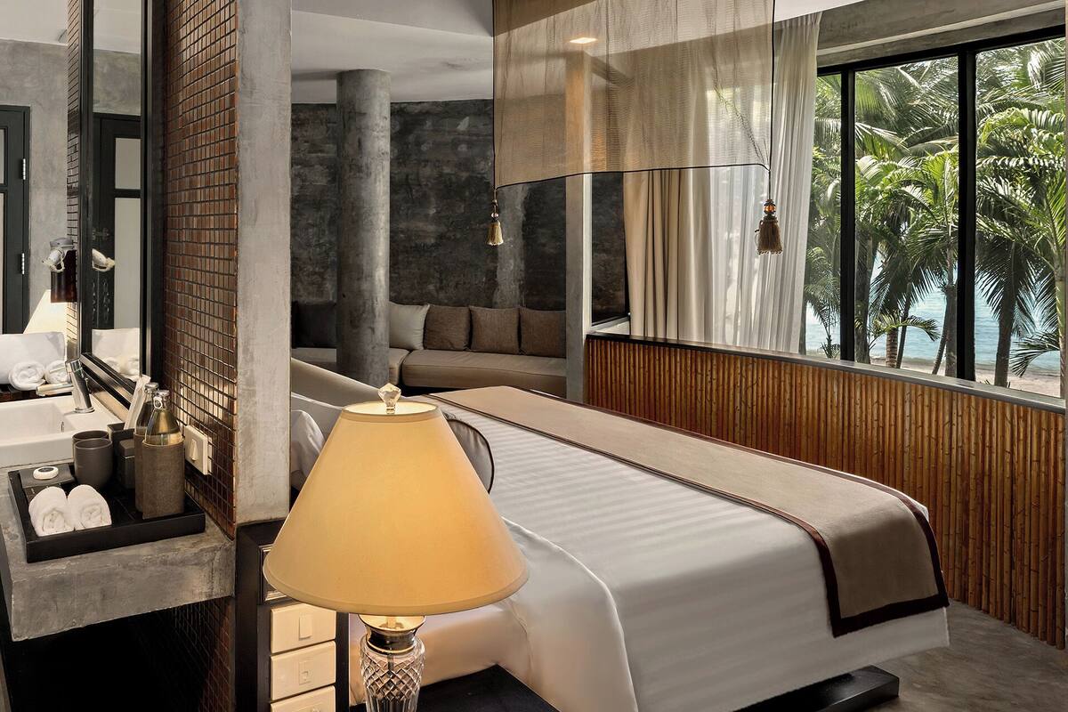Biệt thự Grand | Minibar, két bảo mật tại phòng, bàn, màn/rèm cản sáng 