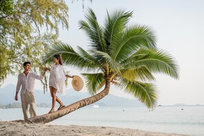 On the beach - Koh Chang Paradise Resort & Spa (Ko Chang)