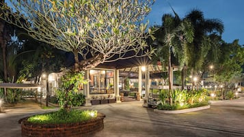 Entrada al alojamiento