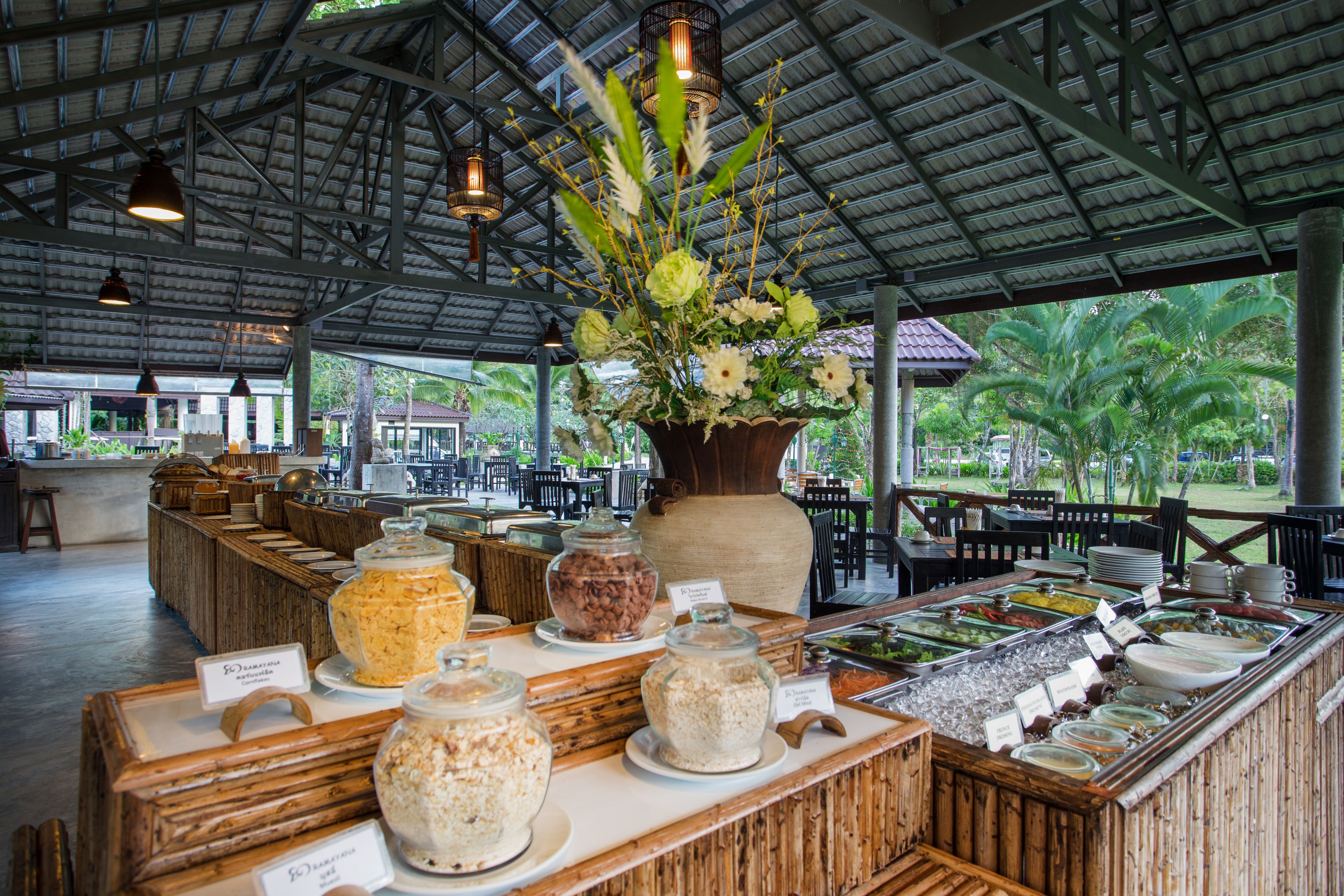 daily buffet breakfast (thb 600.00 per person)
