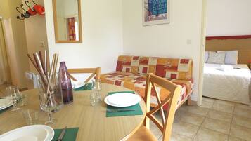 Cottage, 2 kamar tidur (6 Pers) | Area keluarga | TV