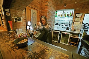 Bar (en la propiedad)
