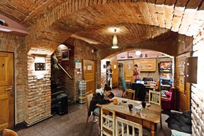 Bar (en la propiedad)