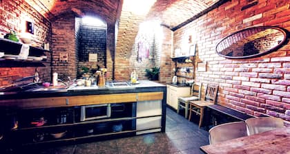 Sir Toby's Hostel