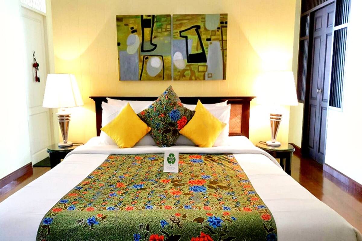 Sea View Room | เครื่องนอนป้องกันสารก่อภูมิแพ้, มินิบาร์, ตู้นิรภัยในห้องพัก, โต๊ะทำงาน
