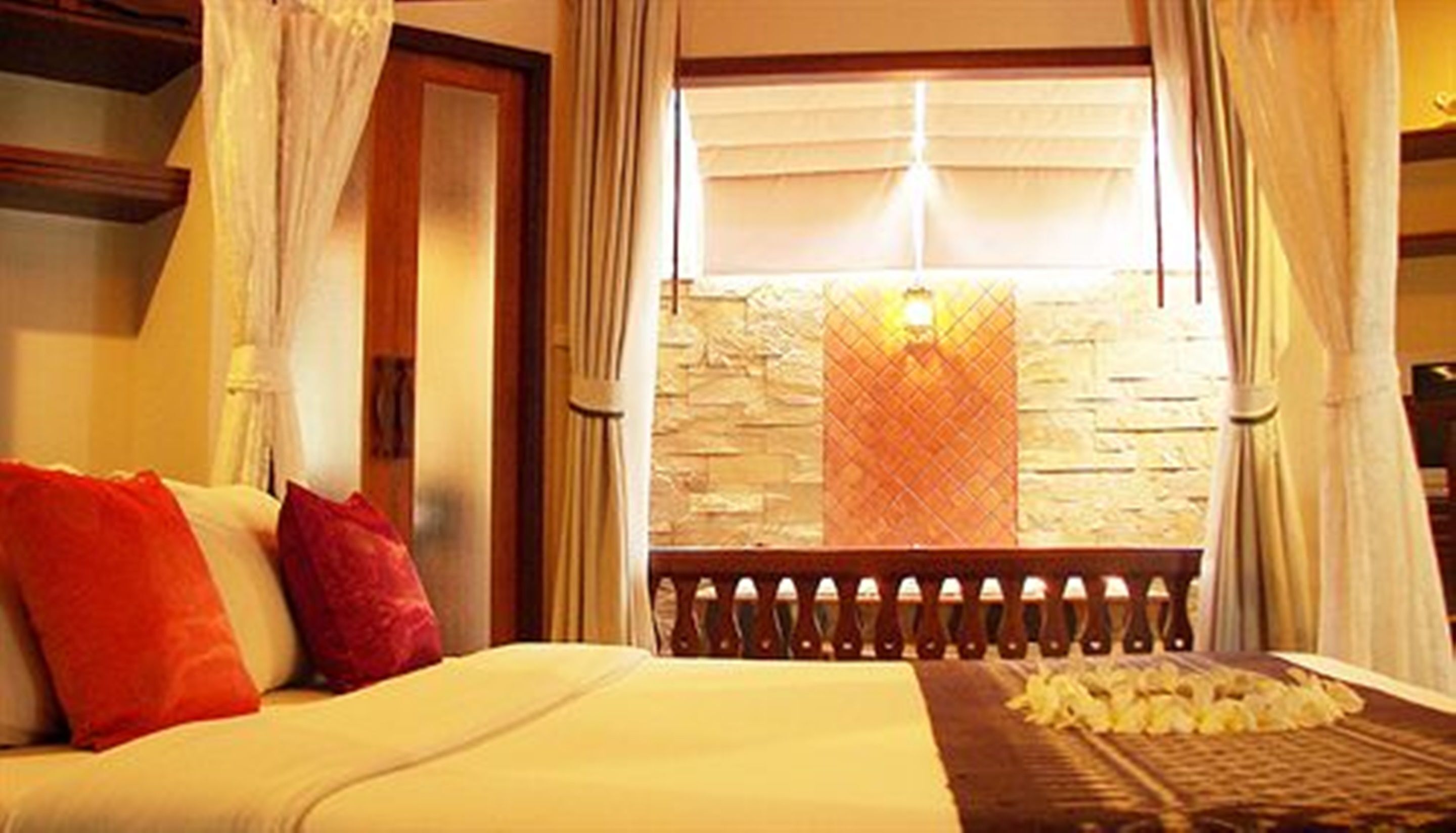 Literie de qualité supérieure, minibar, coffres-forts dans les chambres