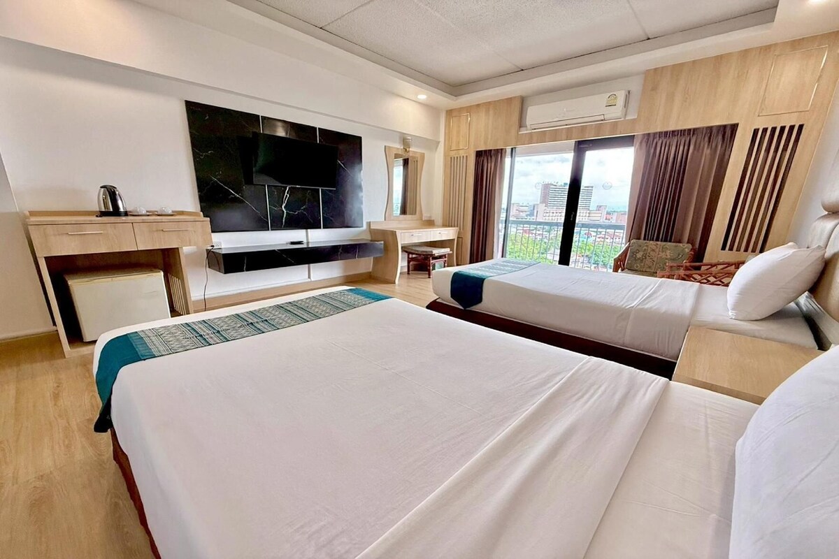Desk, iron/ironing board (on request), free WiFi, bed sheets