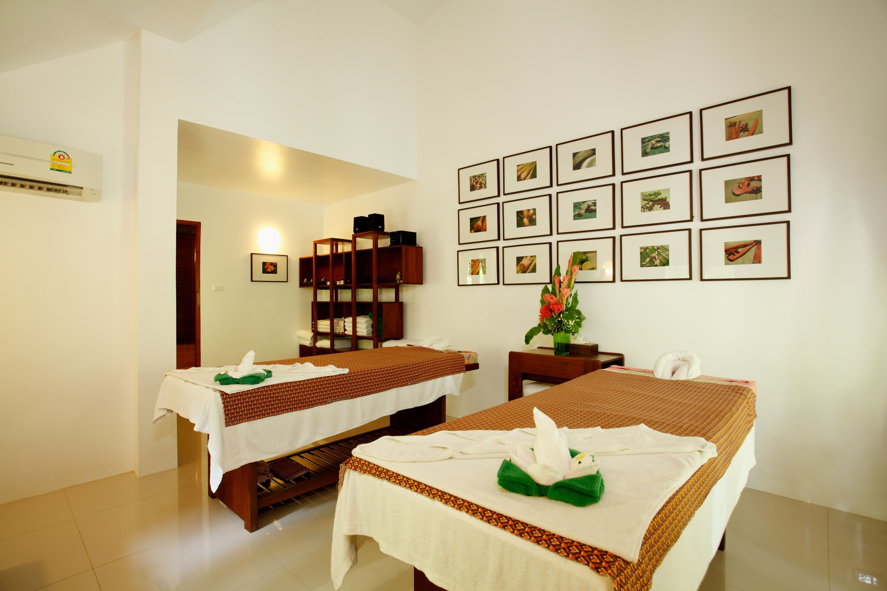 thai massages, massages