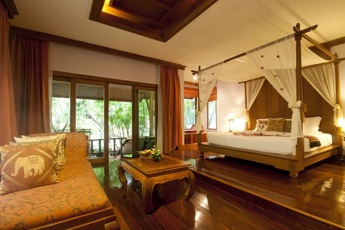 Tropical Villa Plus | Minibar, in-room safe, rollaway beds (surcharge), WiFi (free)