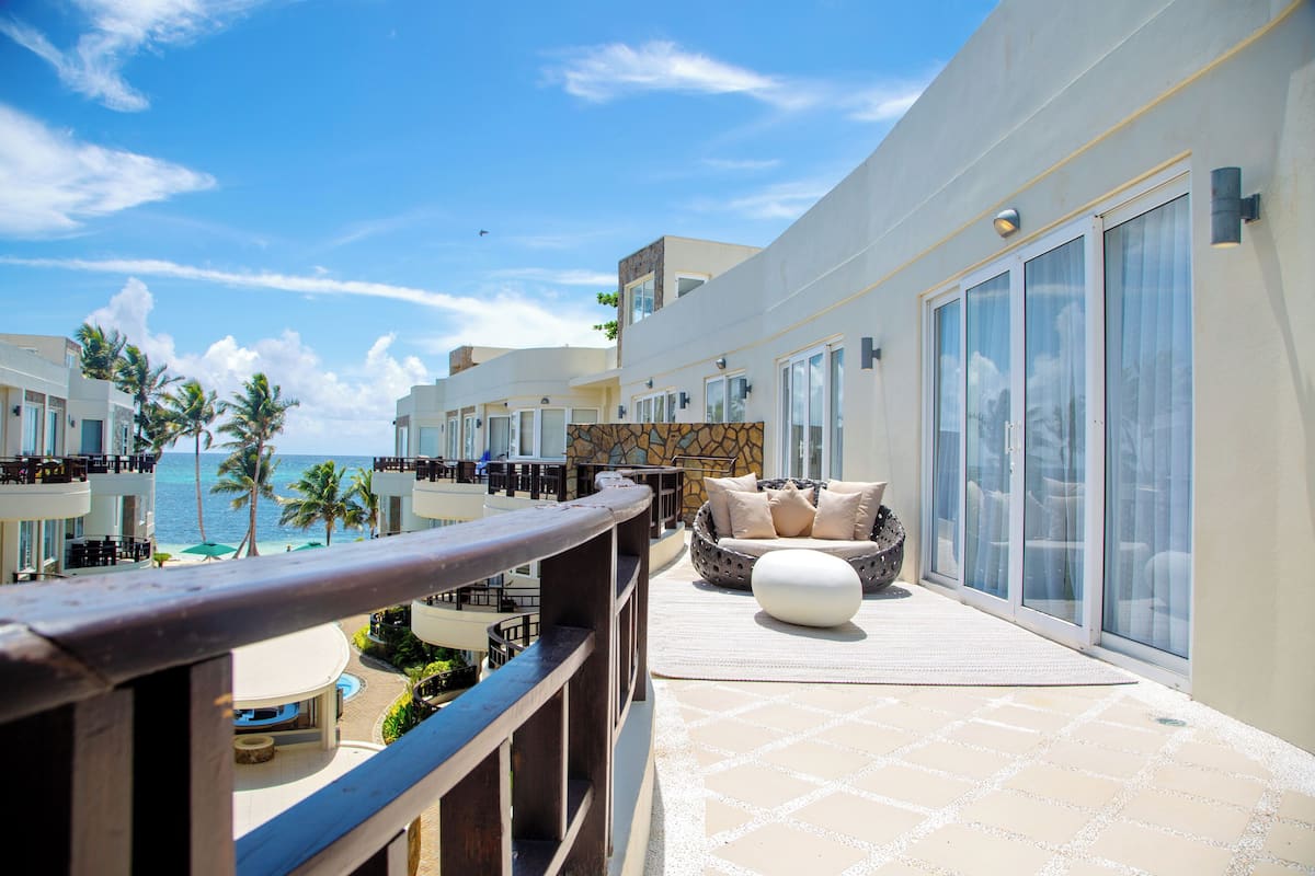 2 Bedroom Penthouse - The Bulabog Suite | Pemandangan balkon