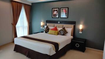 Studio Suite | In-room safe, desk, iron/ironing board, free WiFi