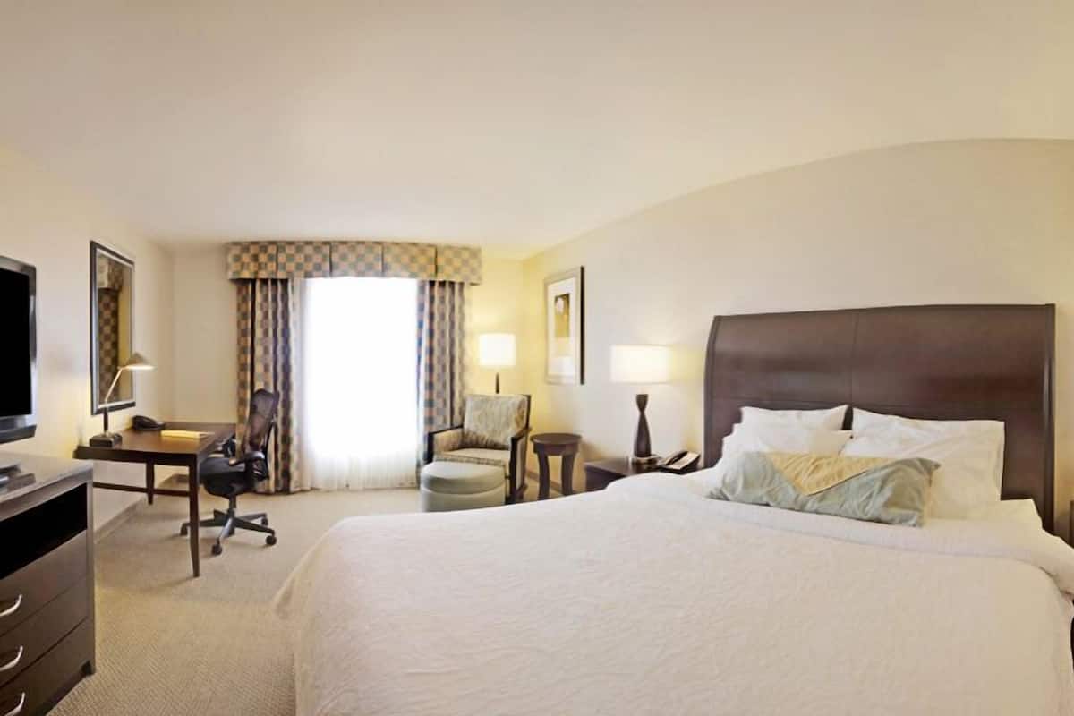 1 bedroom, hypo-allergenic bedding, in-room safe, desk