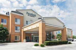 Exterior - Fairfield Inn & Suites by Marriott Milwaukee Airport (Oak Creek)
