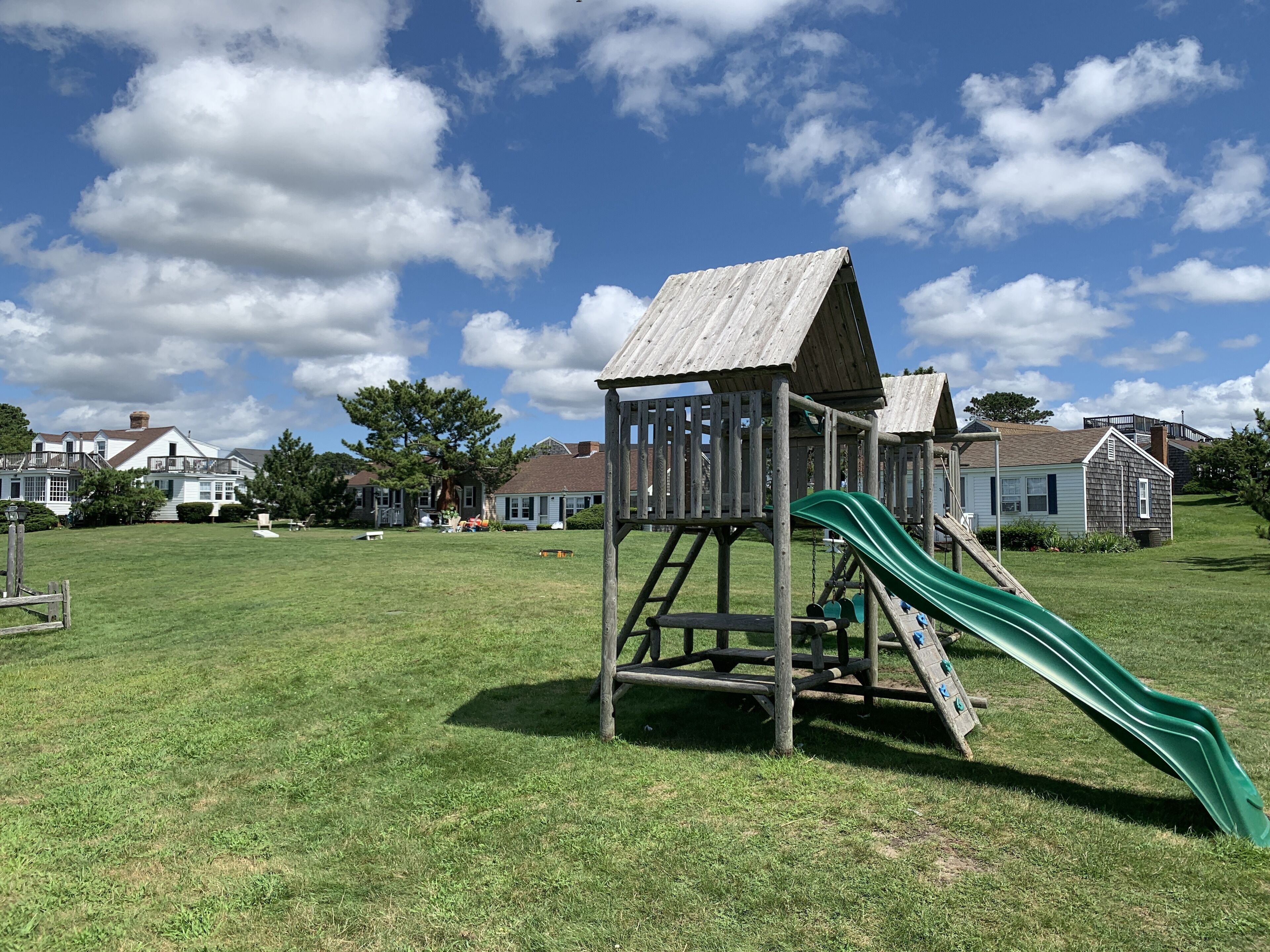 children’s play area – outdoor