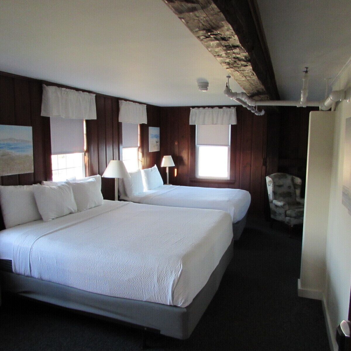 Premier Room, Oceanfront | Premium bedding, in-room safe, iron/ironing board, WiFi (free)