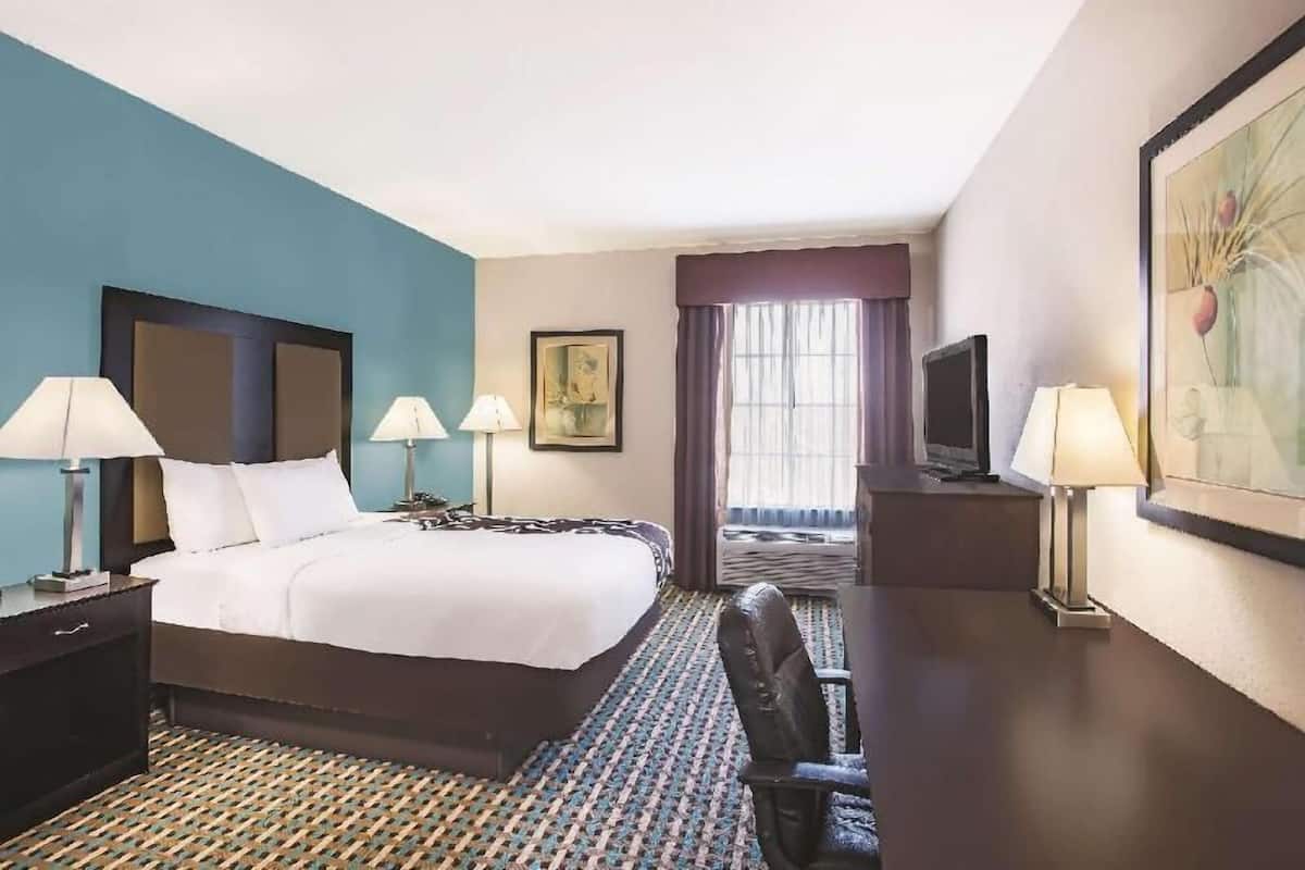 Pillowtop beds, desk, laptop workspace, iron/ironing board
