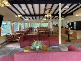 Desayuno continental incluido todos los días 