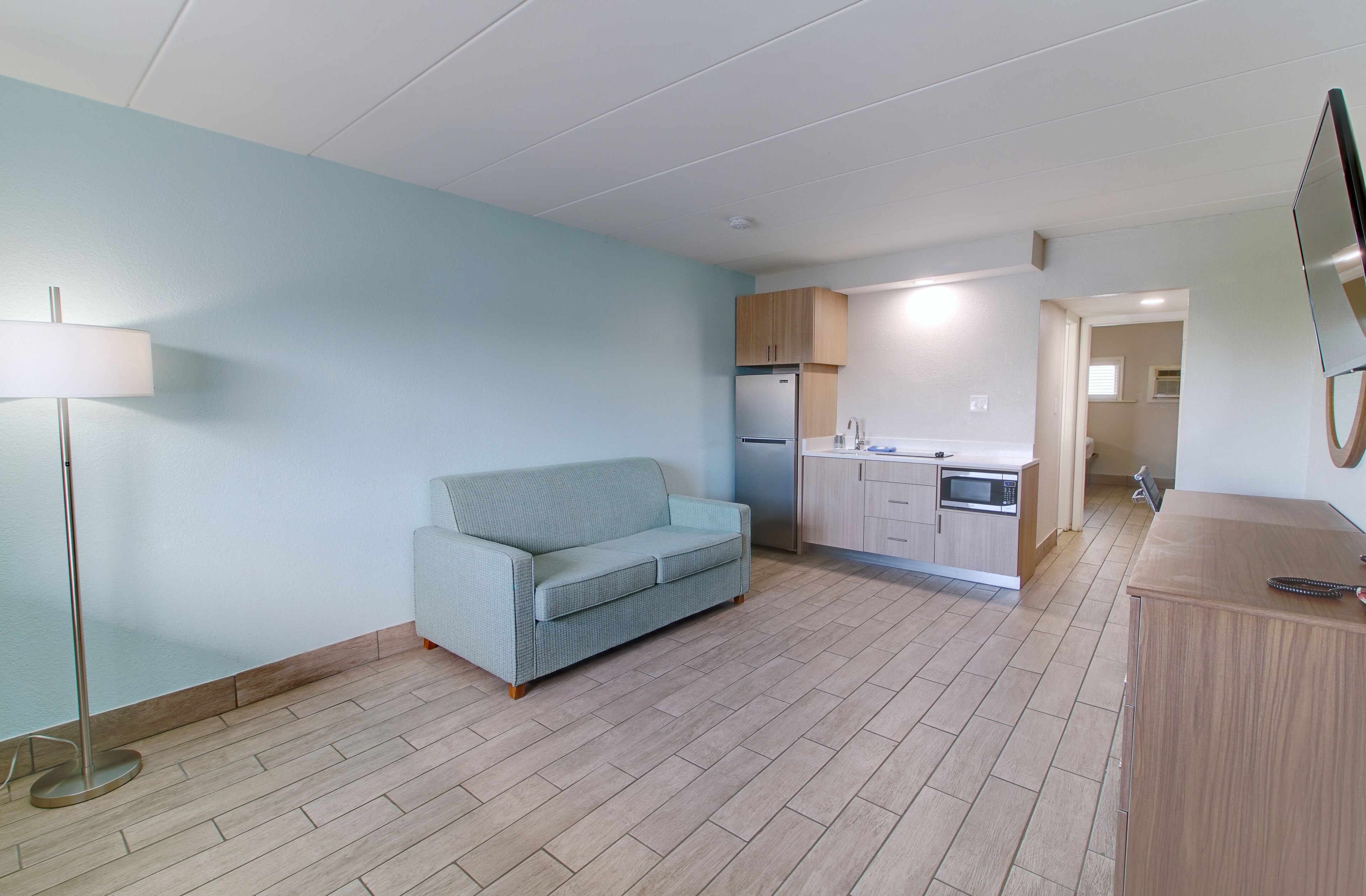 Photo - Seashire Inn & Suites