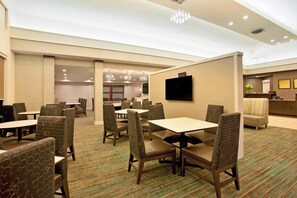 Dining - Residence Inn Portland Airport at Cascade Station (Portland)