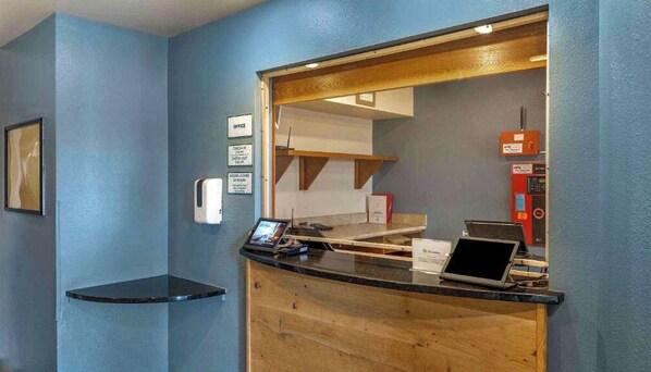 Reception - Studio 6 Extended stay Bossier City, LA - Shreveport (Bossier City)