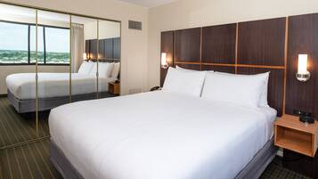 1 habitación, ropa de cama de alta calidad, cubrecamas y escritorio
