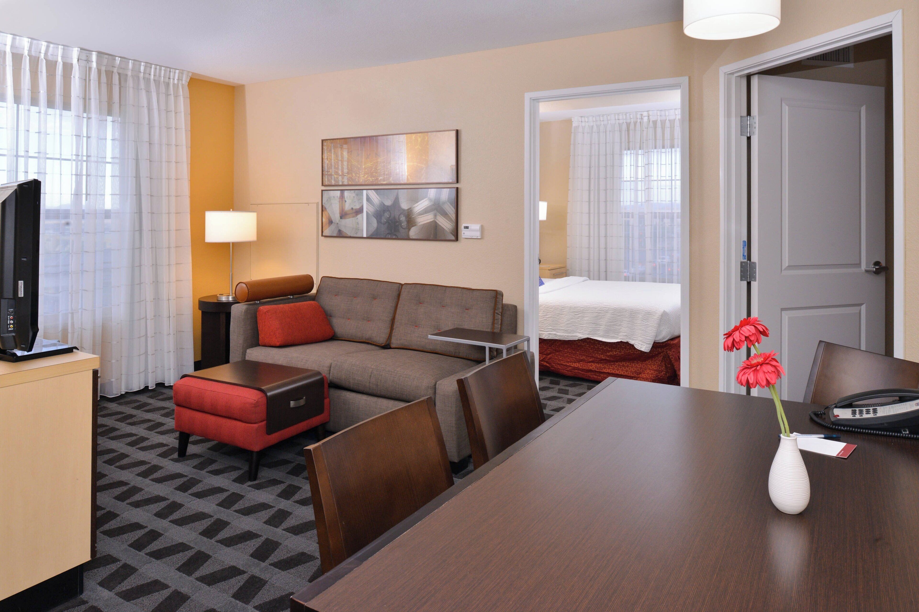 Suite, 2 Bedrooms | Premium bedding, in-room safe, desk, iron/ironing board