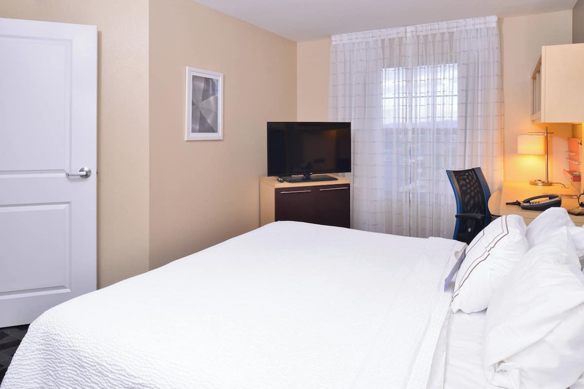 Suite, 2 Bedrooms, Non Smoking