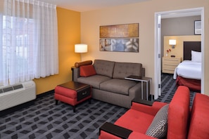 Flat-screen TV, Netflix, pay movies