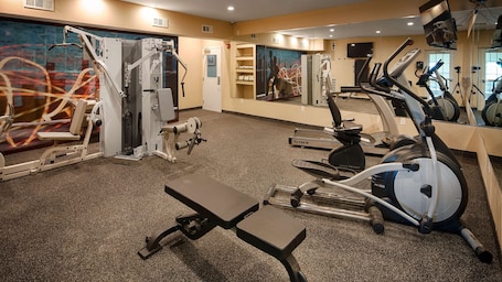 Fitness facility. Best Western Plus Crawfordsville Hotel