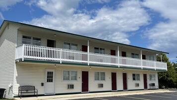 Standard Room, 2 Queen Beds, Exterior | Desk, blackout curtains, iron/ironing board, rollaway beds