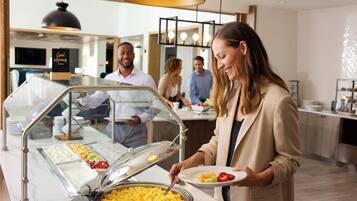 Free daily full breakfast