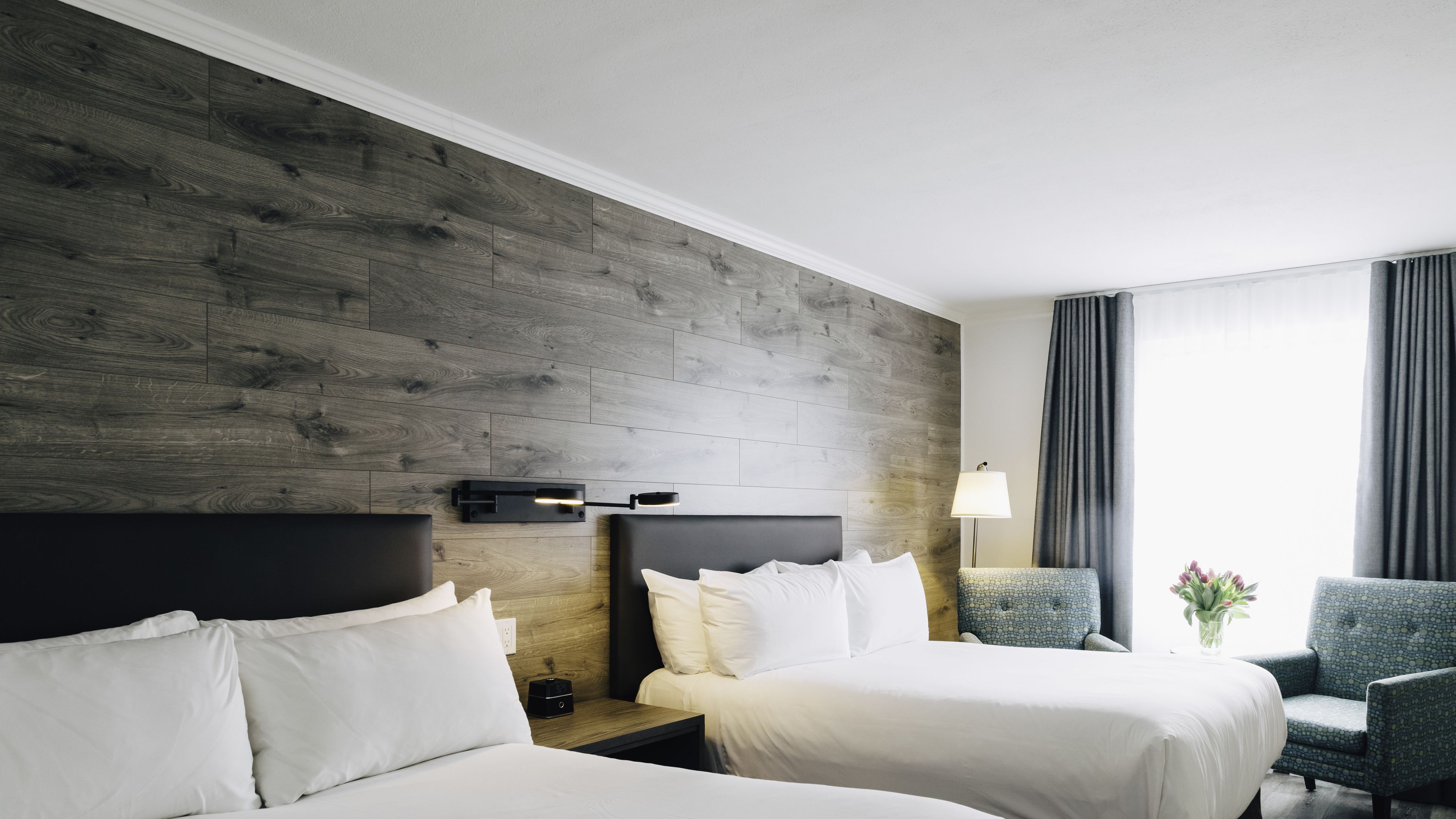 superior double room, upper floor | 1 bedroom, down duvets, select comfort beds, desk