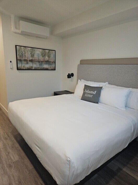 Superior Room, 1 King Bed, Connecting Rooms