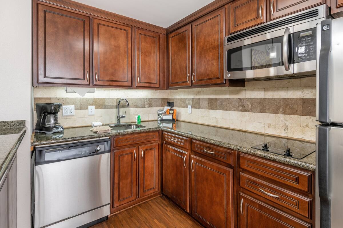 1 bedroom, in-room safe, desk, laptop workspace