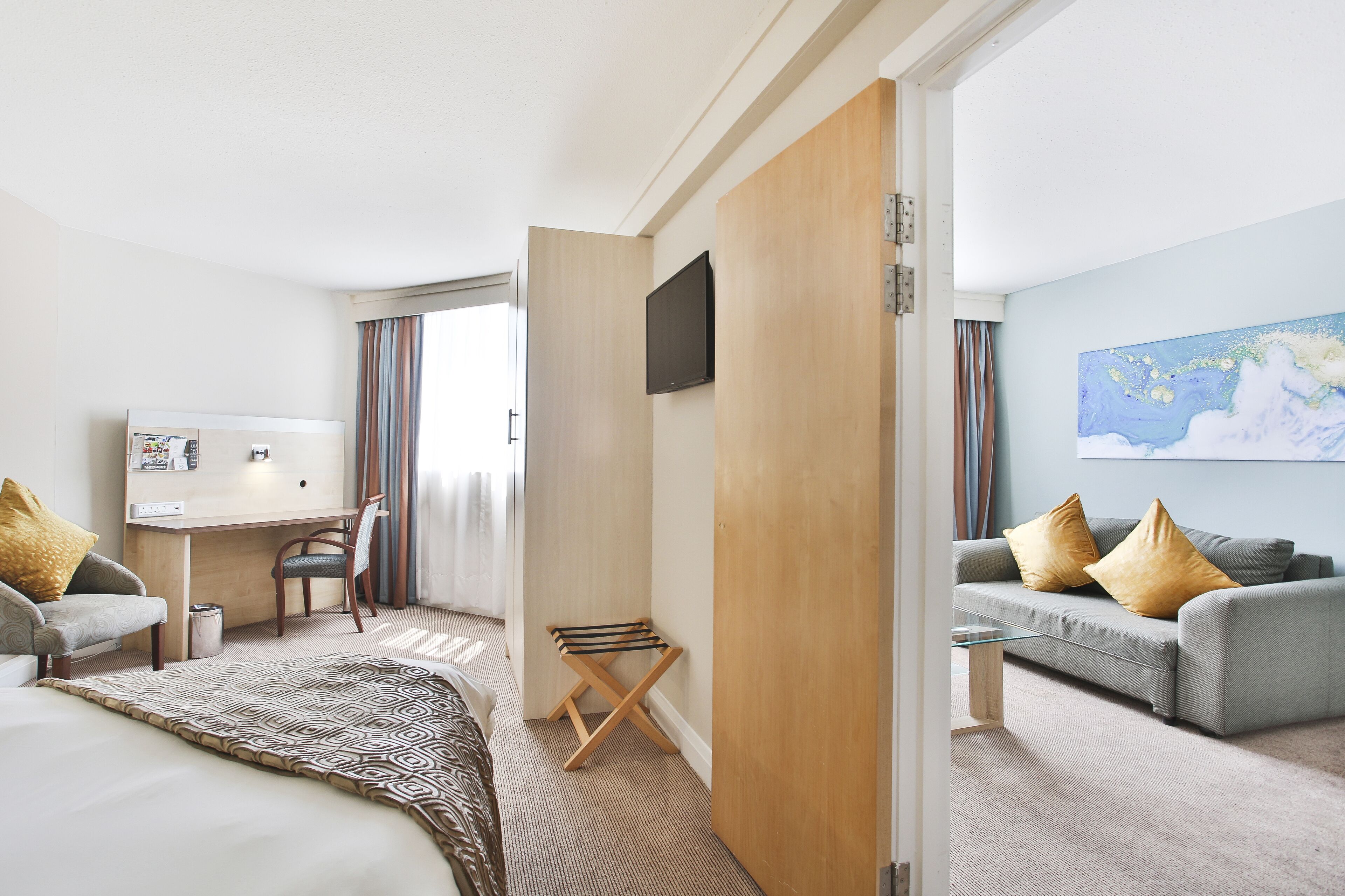 1 bedroom, minibar, in-room safe, desk
