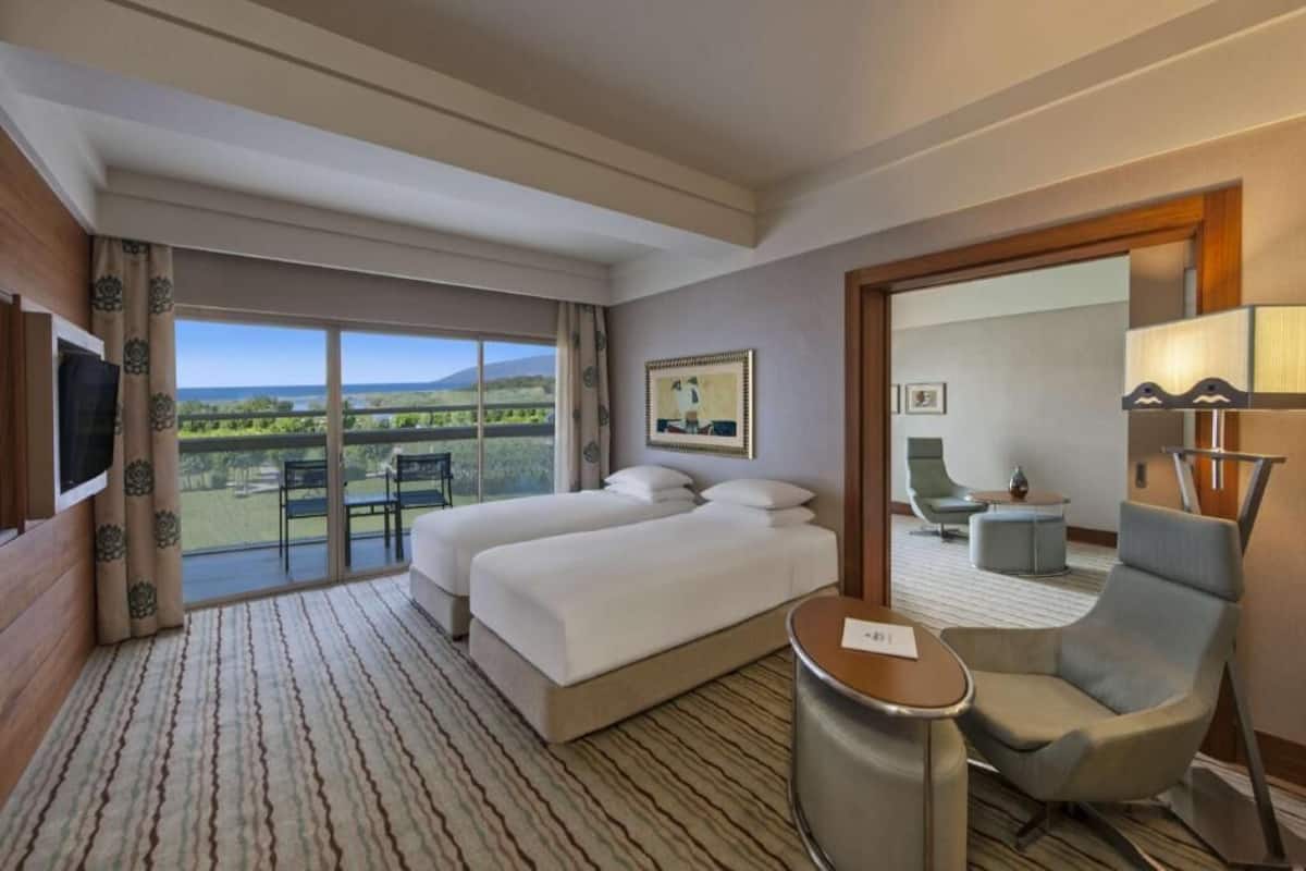 Free minibar, in-room safe, desk, laptop workspace